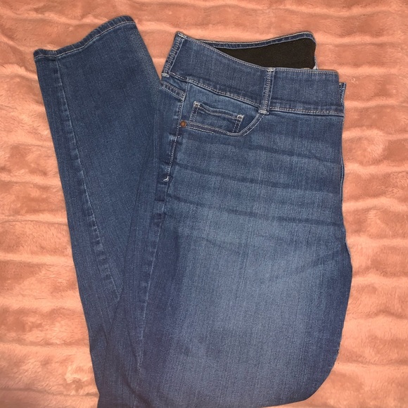 boutique+ Denim - Boutique Plus Jeggings ❤️